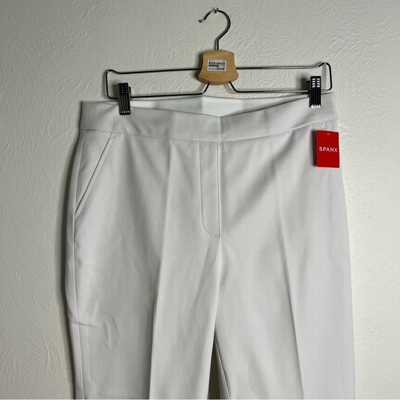 NWT Spanx White Kick Flare Pants Classic White Pull-On Pockets 4-Way Stretch - Picture 4 of 12